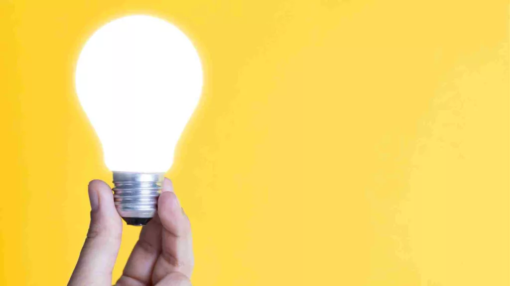 Lightbulb metaphor for growth mindset
